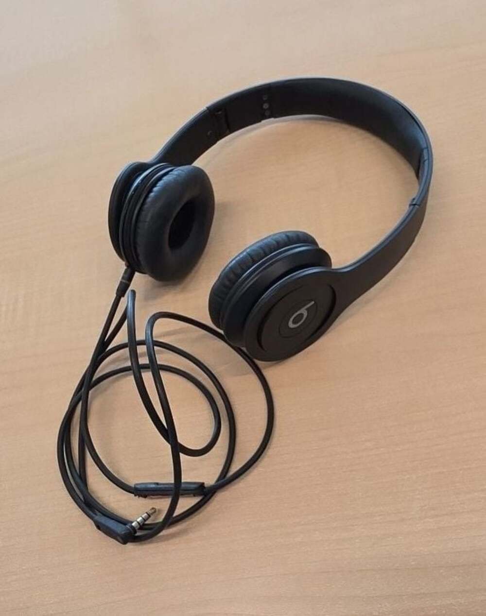 Beats by Dr. Dre Solo HD Wired On-Ear Headphones
